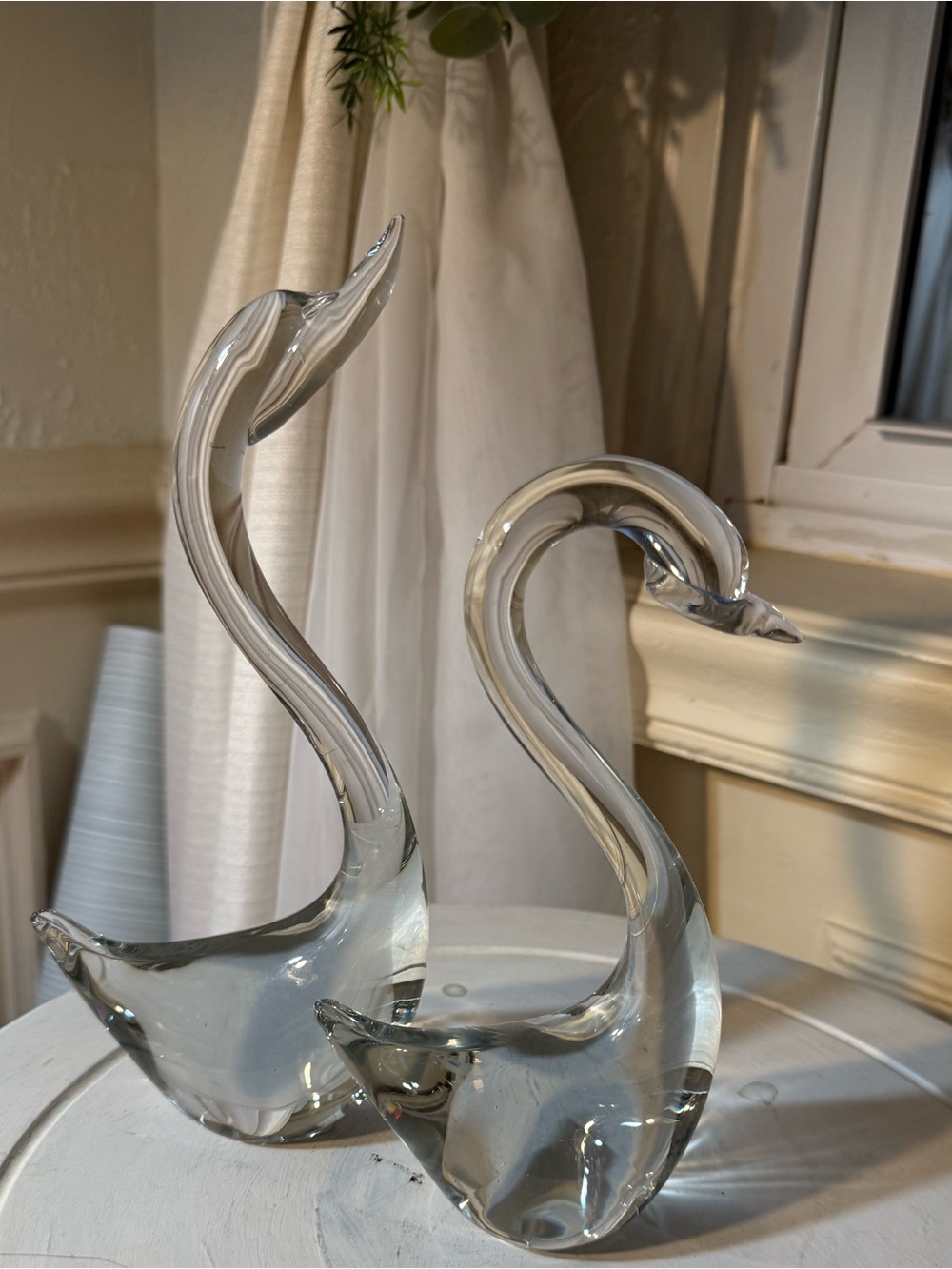 Vintage - Tall & Small - Murano-Style Art Glass Swan Pair  perfect condition